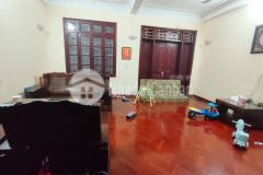 Nhà phố quan nhân, phân lô, dt 110m2mt6.2m, 9.9 tỷ ô tô đỗ cửa.