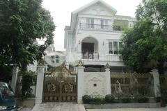 Biệt thự view hồ kđt vĩnh hoàng cạnh louis city hoàng mai 215m2 chỉ 34.89 tỷ. lh 0989.62.6116