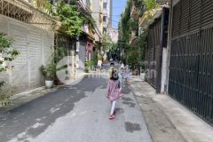 Măt phô kinh doanh, thang may, phân lô, 4 thoang ơ sương trung tâm hai ba 10.2 ty.