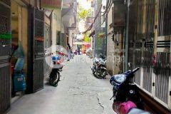 Tân mai, phân lô, mới, đẹp, thoáng, hiện đại, ở ngay, gần ô tô. 36mx5 tầng. mt6m. nhỉnh 3 tỷ.