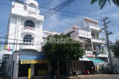 Chủ định cư nước ngoài cần bán nhà mặt tiền đường dã tượng