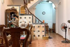 Bán nhà xuân la, 50m2, 4 tầng, 2 thoáng, ô tô đỗ cửa, chỉ 5.4 tỷ