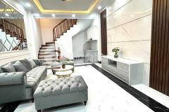 Siêu phẩm cầu giấy 35m5t thiết kế đẳng cấp oto đỗ cửa giá 4.7 tỷ