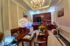 Siêu phẩm cầu giấy, 80m, 4 mặt thoáng, kinh doanh, ô tô tải tránh, gara 7 chỗ, 12.2 tỷ