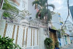 Bán gấp nhà hxh lê quang định, bình thạnh, giá rẻ, 86m2, căn góc, dân trí cao