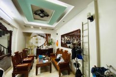 Bán nhà chính kinh, ngõ đẹp, gần phố, 4 ngủ, 33m