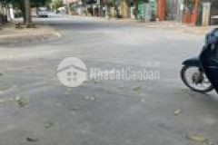 Cần bán thửa đất đối diện trường mầm non trâu qùy 101m2 kđt 31ha.