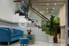 Chính chủ cần bán nhà dĩ an, 79.5m2, 1 trệt 2 lầu. giá ngộp.