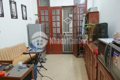 Nhà đẹp phố nguyễn chính, 5m ra ô tô tránh. 25m2 x 5t. gía 2.45 tỷ.