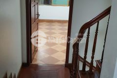 Nhà phân lô, ngõ ôtô, gần mặt phố, dân trí cao, gần nhà ở quốc hội, dt 55m2, mt 4m, giá 4 tỷ 2.liên hệ 0963685933.