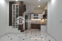 Bán nhà tôn thất tùng, đống đa 30m2 x 5t, nhà mới, ô tô 30m, giá 4,2 tỷ