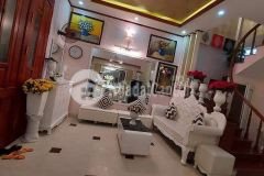 Bán gấp nhà hồ tùng mậu cầu giấy, 35m2 5t 3,4 tỷ, ngõ rộng, 20m ra ô tô