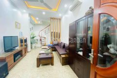 Nhà ngọc lâm, vách công viên, 2 ô tô tránh, 40m, giá 3,45 tỷ