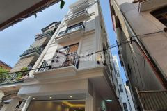 Ban nha vân canh hoai đưc 5 tâng,20m ra ô tô đô,đương thông thoang chi 2,3ty