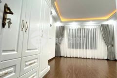 Bán gấp nhà trường chinh quận thanh xuân 37m x 6t x mt3,8 5.8 tỷ