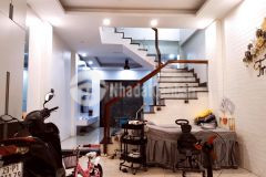 Bán nhà đình thôn quận nam từ liêm kinh doanh dt 58m2 giá 5.2 tỷ lh 094 985 9830.