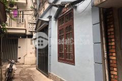 Tôi cần bán nhà phố hào nam đống đa ô tô tránh, mt rộng 7m, hơn 100 m2, 13.5 tỷ