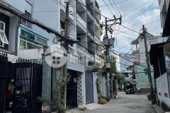 Nhà đẹp âu cơ q.tân bình ở ngay, 3tầng, 4pn chỉ nhỉnh 3 tỷ.