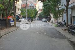 Bán tòa nhà 7 tầng thang máy mỗ lao 85m,mt5.5m,vỉa hè, ô tô tránh,cho thuê 45 triệutháng