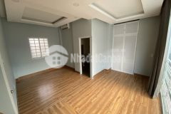 Ban nha q10 ngang 5m khủng 80m2 chỉ 8 tỷ