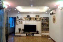 Bán nhà đường láng, đống đa, kd sầm uất, nhà đẹp, dt 68m2.5 t, nhỉnh 10 tỷ