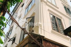 Bán nhà nguyễn sơn long biên 30m x 5t lô góc, ngõ ôtô, thông thoáng. 3.8 tỷ.