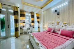 Bán gấp lô góc lạc long quân hxh 84 m2 ngang hiếm 5.4 m giá 9tỷ51