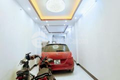 Bán nhà ngõ 197 hoàng mai, oto đỗ cửa, vào nhà, kinh doanh 50m25 tầng, mt4.m liên hệ 0989385507