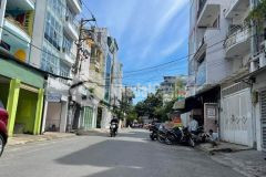 Bán nhà hẻm xe hơi, 70m2, 2 tầng đường d2 phường 25 bình thạnh