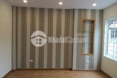 Bán nhà giáp bát 30m 5 tầng, nhà mới căn góc, kinh doanh.