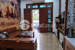 Nhà đẹp ở ngay full nội thất ô tô đỗ cửa thạch bàn long biên 30m2 mt4m chỉ 2.7tỷ