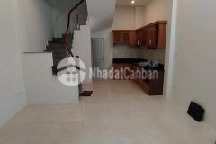 Bán nhà đường hồ tùng mậu cầu giấy ở luôn 3,5 tỷ 33m2 5 tầng, nhà thoáng ngõ rộng cách ô tô trá