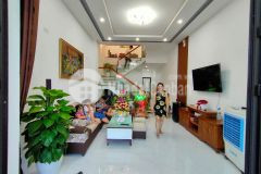 Bán nhà quận thanh xuân 40m24 tầng, giá chưa đến 90trm2