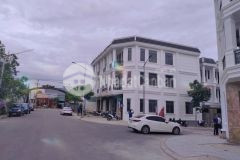 Nhà dĩ an 66m2 1 trệt 2 lầu 1,5 tỷ vào ở trước tết