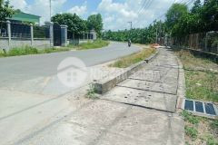 Đất ngay cổng kcn vsip 2. diện tích 1417m2. giá đầu tư f0. sổ sẵn