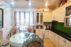 Bán nhà 5 tầng 40m2 mặt tiền 4.6m, mặt ngõ ngọc lâm, long biên, 3.95 tỷ