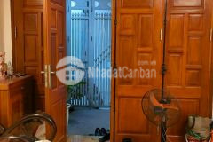 Bán nhà hoàng hoa thám ngõ nông, thông thoáng 2 mặt ở sướng. giá chỉ 4.6 tỷ