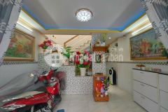 Nhà lũy bán bích, 73m2, giá 4tỷ1, gần mặt tiền đường, 5 phòng ngủ