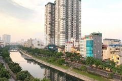 Bán nhà mặt phố khương đình 70m2, mt 4,5m, t máy, vỉa hè 5m, kd sầm uất. giá chỉ 15.5 tỷ.