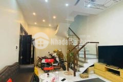 Bán gấp nhà đường hoàng mai, dt 35m2, 4 tầng, ngõ nông, full nội thất.