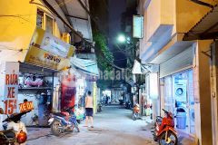 Cần bán nhà ngõ 68 cầu giấy,ô tô vào tận cửa an snh đỉnh dt 50 m2, gần 6 tỷ