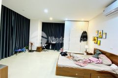 Cc bán căn hộ 4pn hạ đình, cho thuê 21trtháng, ban công đông nam. 033.623.6006