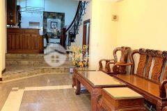 Hai mặt xe hơi đậu, nguyễn thái bình, 4 tầng 5 phòng, thiết kế cổ điển