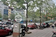 Giá cực tốt nhà mặt phố vỉa hè rộng kinh doanh 100m 1t 14xtỷ ngô gia tự long biên