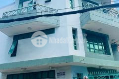 Nhà lô góc hxh 6m lạc long quân 45m2,4 tầng btct. chỉ 5ty5