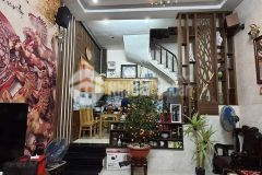 Nhà đẹp ngõ thông gần phố 45m 5t 4xtỷ đồng cổ tây hồ tiện ích ở ngay