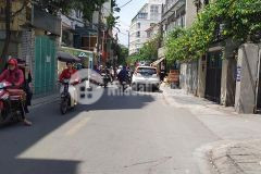 Bán đất nhà c4 phố vạn bảo, ba đình, ngõ ô tô vào 53m2 mặt tiền 4,5m 9,65 tỷ.