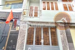 Nhà xinh 2 lầu mặt tiền hẻm 1027 huỳnh tấn phát. q7