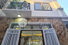 Bán căn hồ tùng mậu giá tốt, công năng đầy đủ, sát ô tô, sát phố, 5 tầng, 33m2