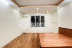 Nhà hoàng mai, 30m2,mt 3.9m, trước nhà thoáng sáng, ngõ nông, gần trung tâm.lh 0906255567